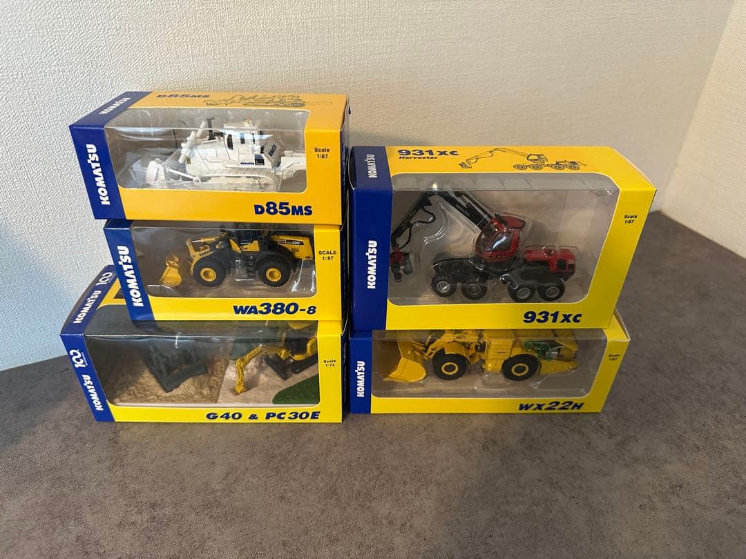 小松製作所　株主優待　オリジナルミニチュア【非売品】　5点セット　コマツ