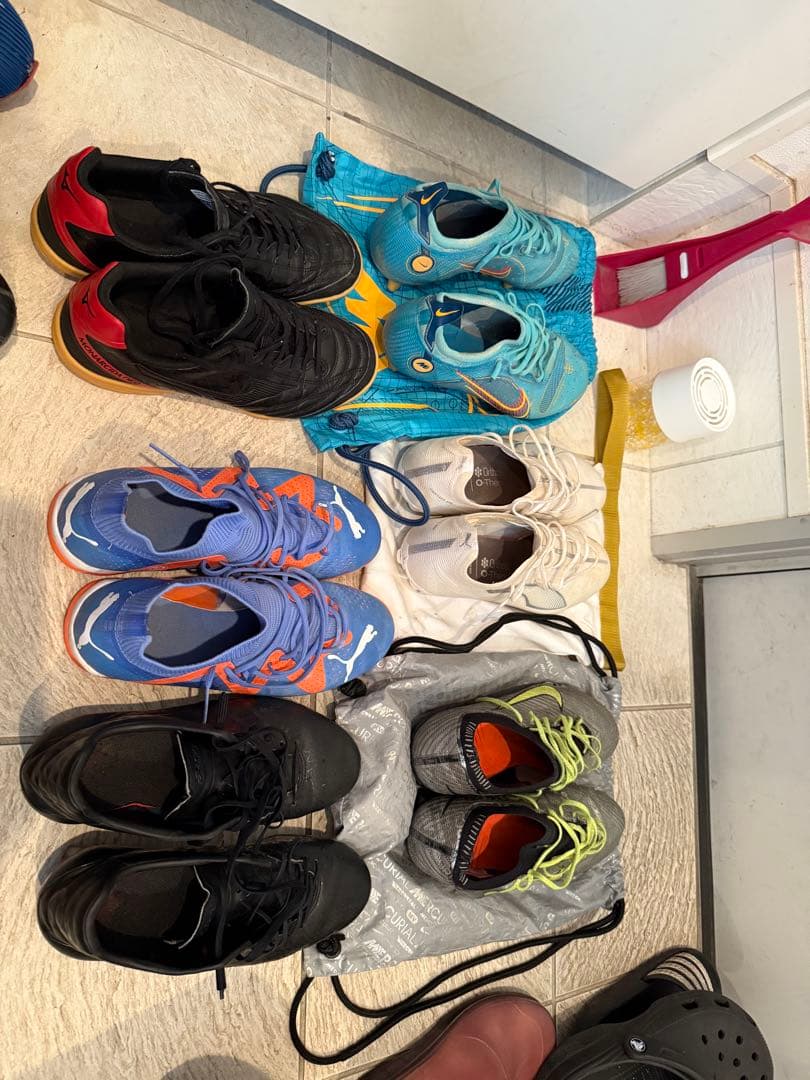 サッカースパイク、シューズまとめ売りセット