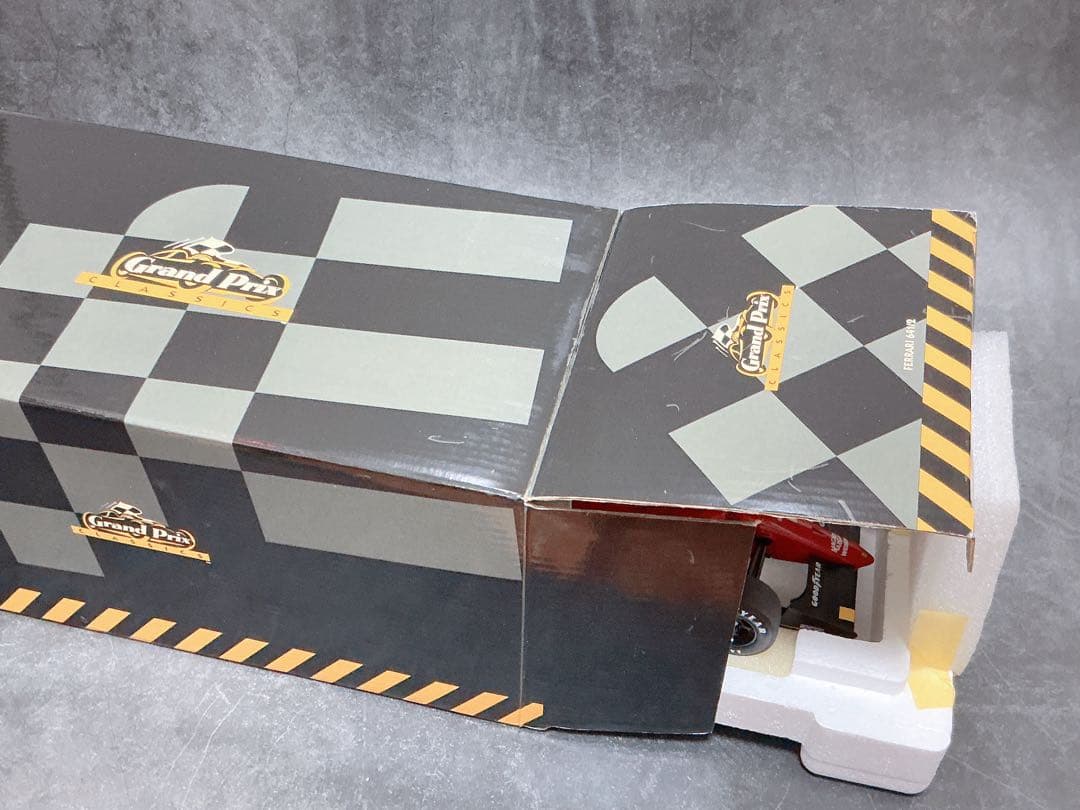 エグゾト 1/18 フェラーリ 641/2 メキシコGP