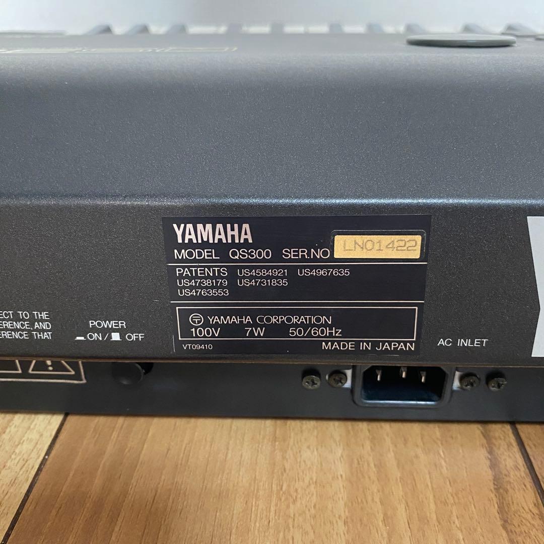 YAMAHAヤマハ QS300 シンセサイザー