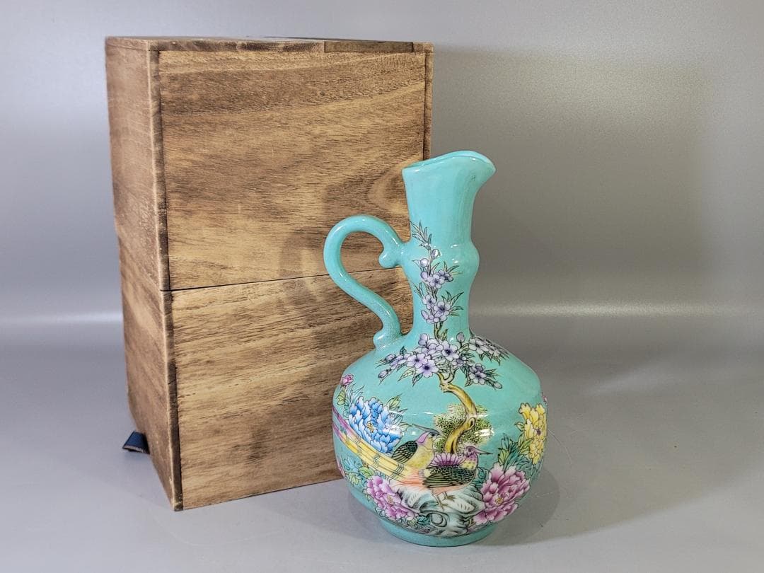 中国 色絵花模様 瓶 DT719