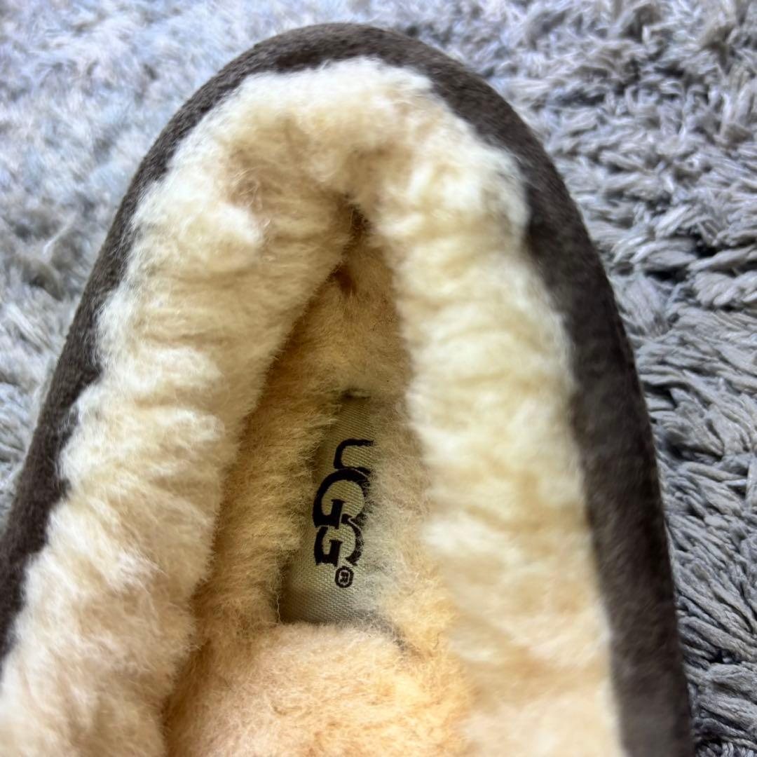 UGG アグ ANSLEY スエード ボア モカシン 25cm