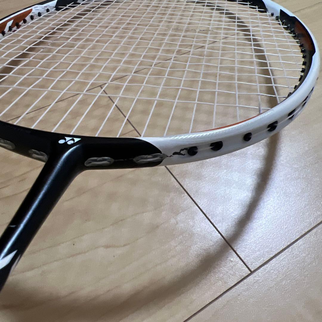 ヨネックス　デュオラzストライク