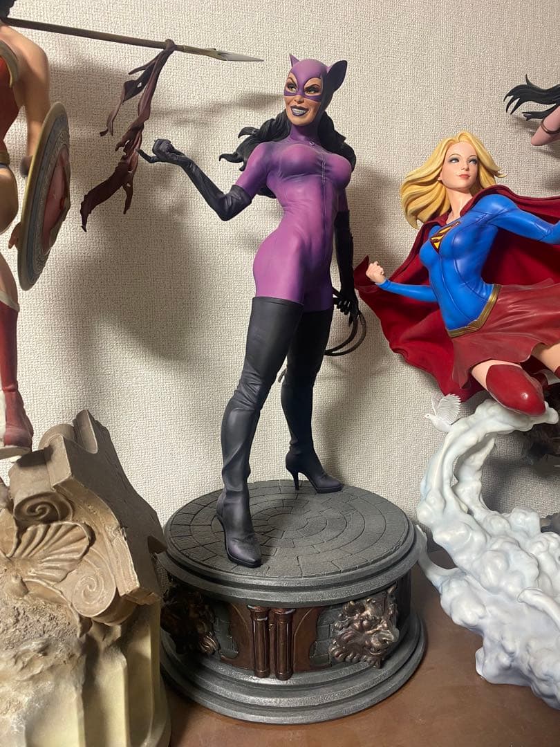 sideshow キャットウーマン　statue