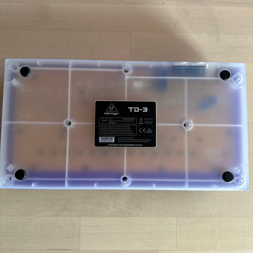 BEHRINGER TD-3 GP アナログシンセサイザー