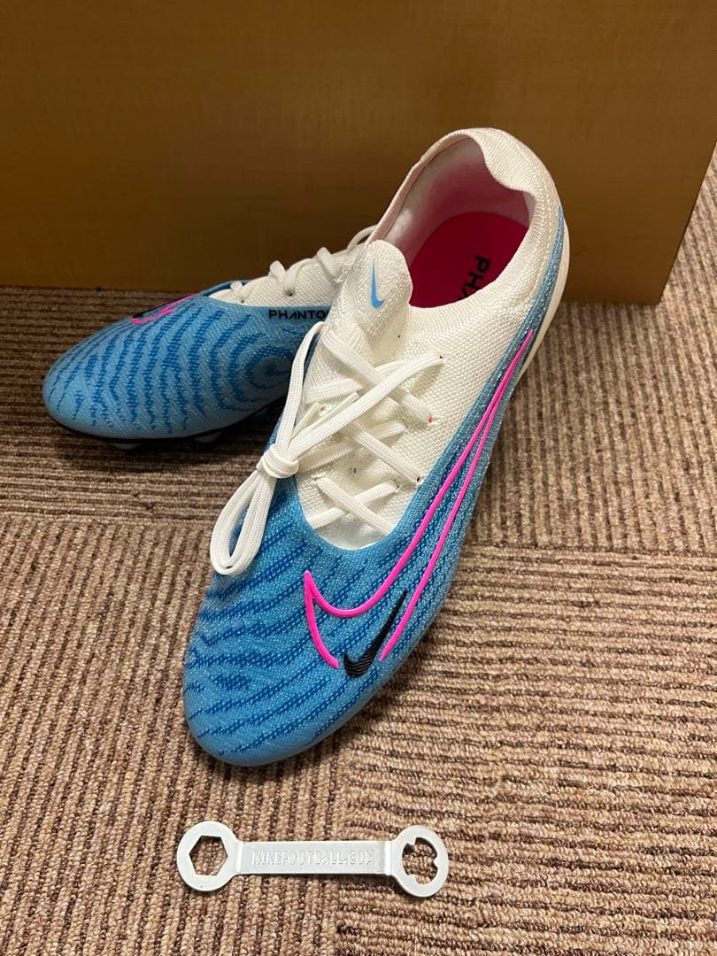 Nike Phantom GT スパイクシューズ
