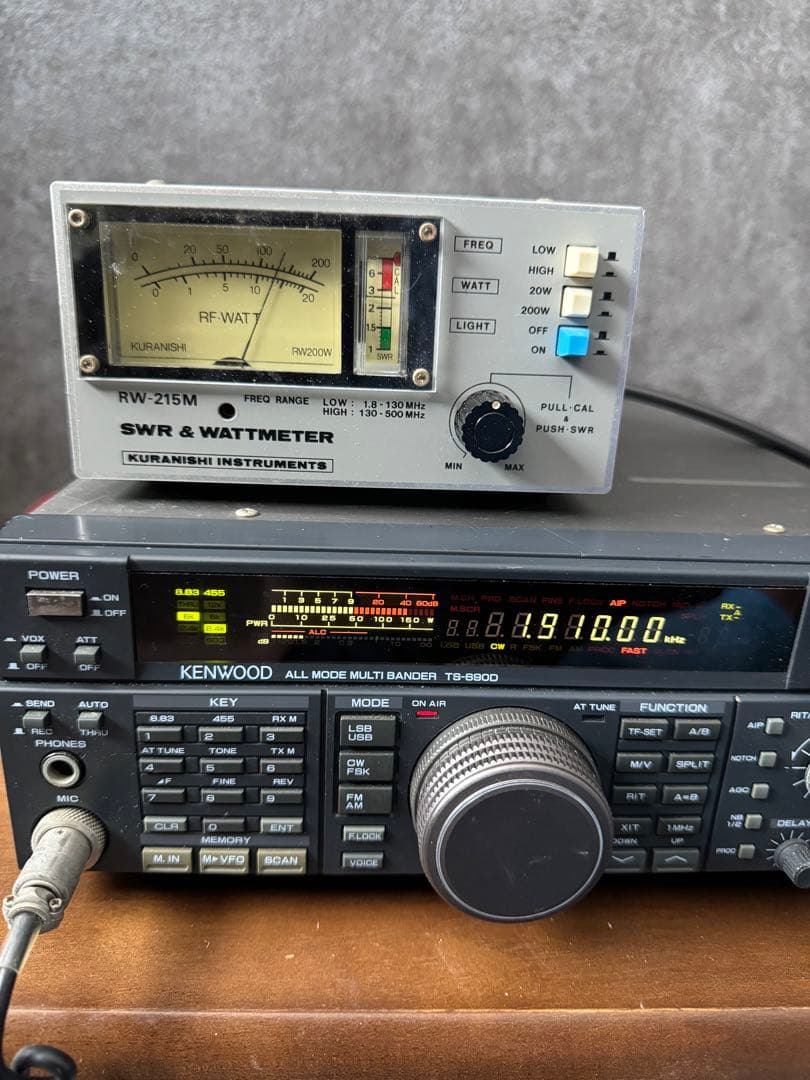 KENWOOD TS-690D 100Wトランシーバー