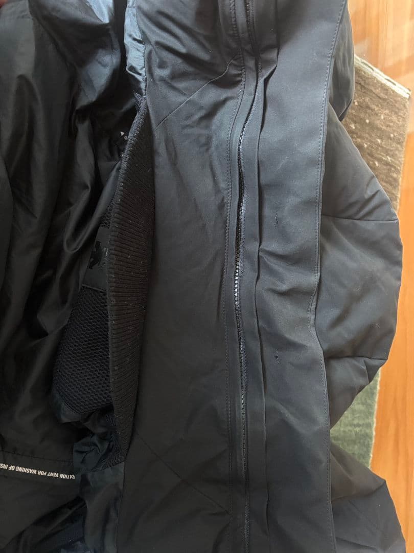 K*様 デサント Mizusawaダウンジャケット ブラック