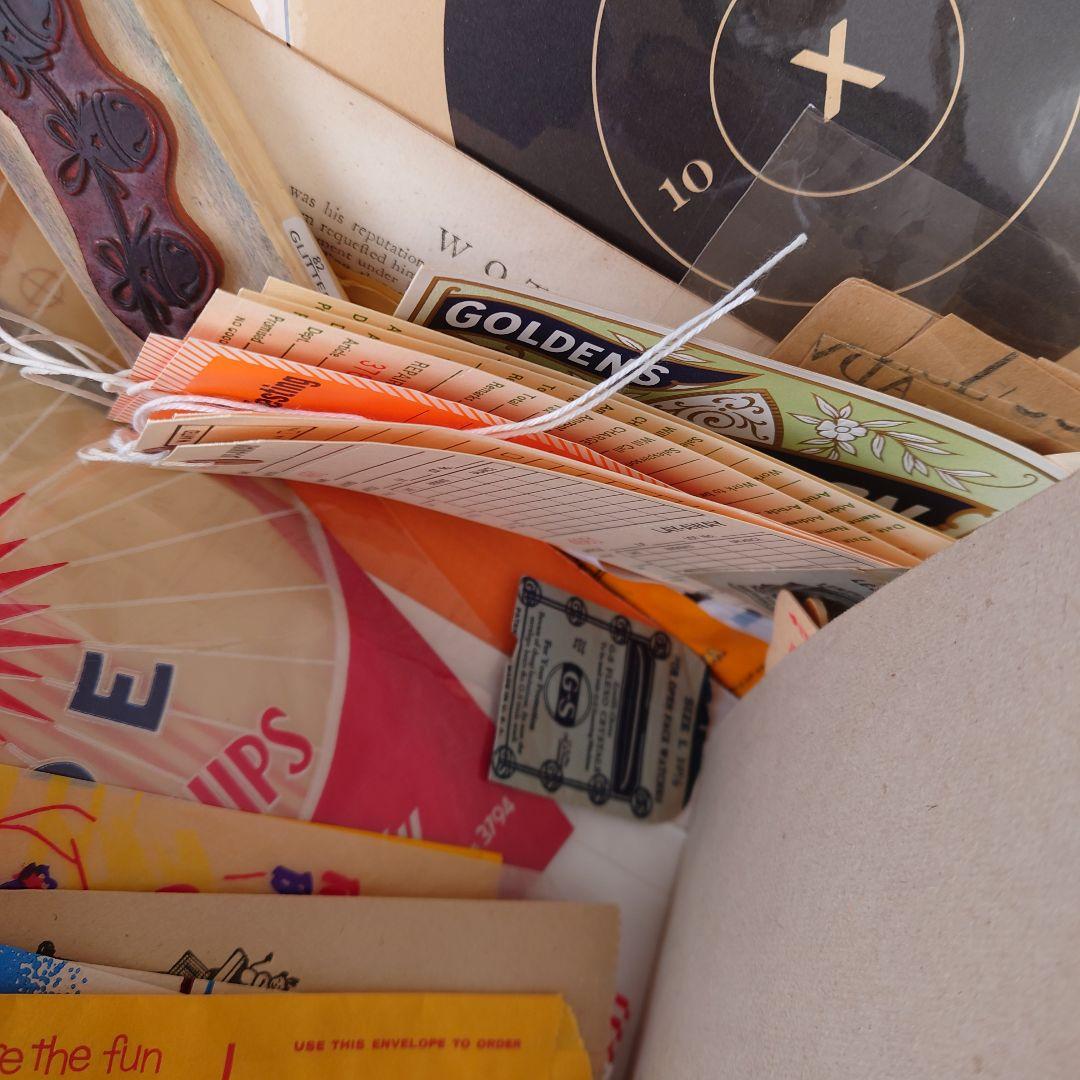 80サイズ/たっぷりephemeral box☆ヴィンテージ海外紙モノ