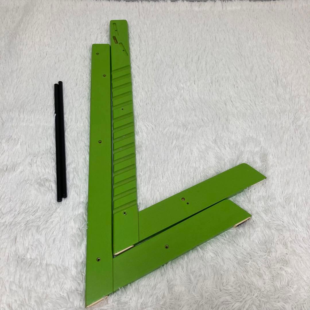 ストッケ　ベビーチェア　トリップトラップ　グリーン　シリアル4 ベビーセット付き