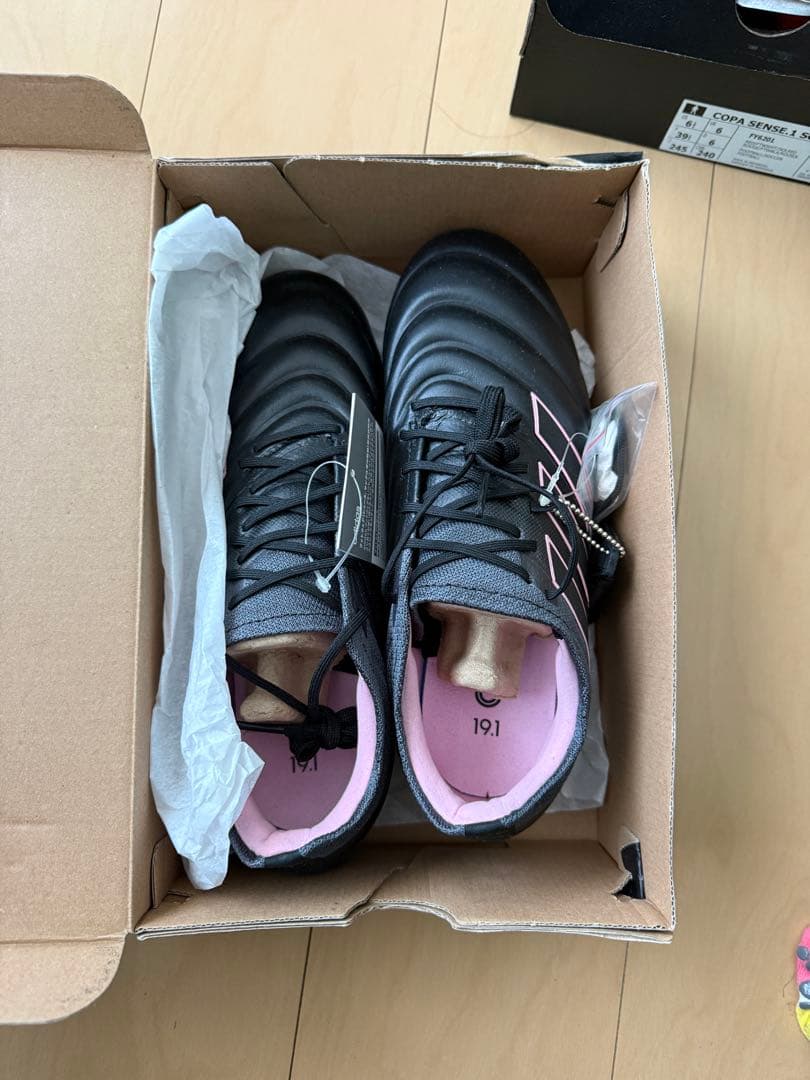 adidas サッカースパイクcopa19.1SGW 24.0センチ　新品