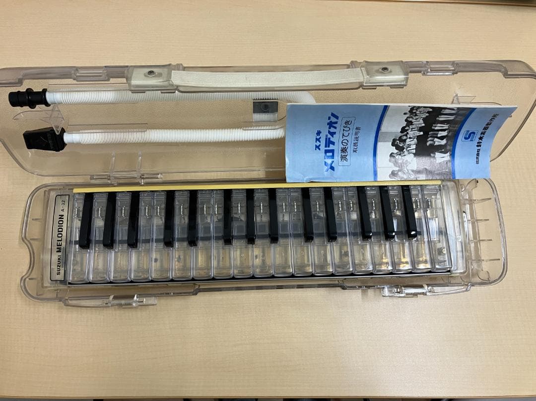 透明鍵盤 メロディオン A-32 鈴木楽器製作所