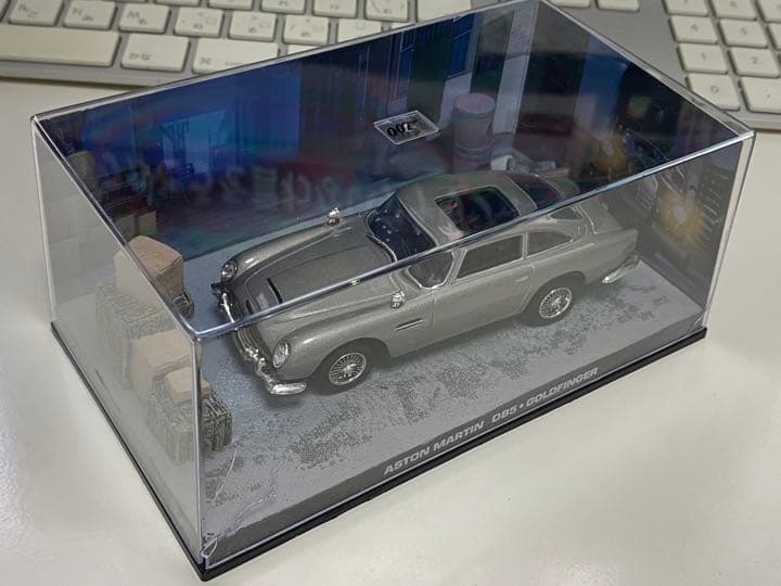 アストンマーチン/ミニカー/DB5/ボンドカー/007/ゴールドフィンガー/限定