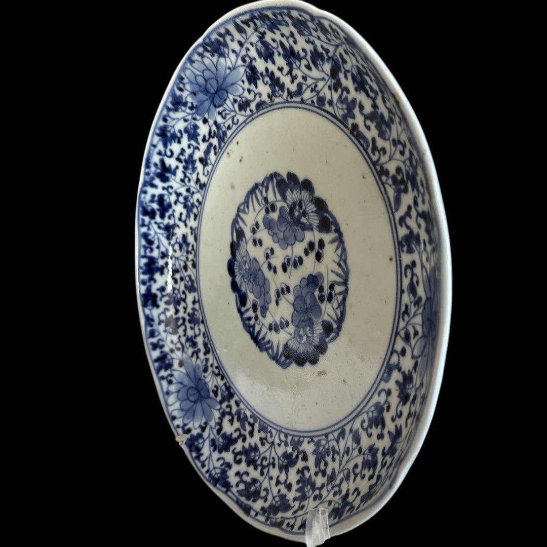 伊万里 有田 染付 印判 大皿 花唐草 見返し唐草 見込花丸 牡丹菊 二重圏線