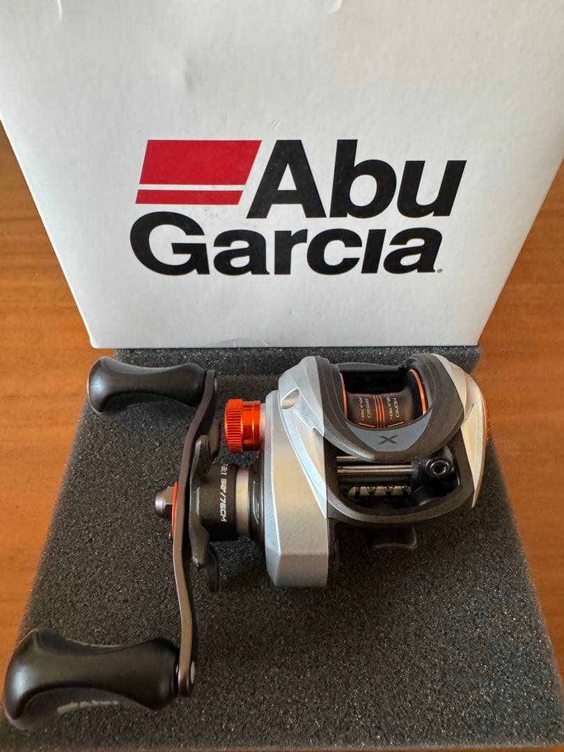 リール Abu Garcia REVO5X-HS