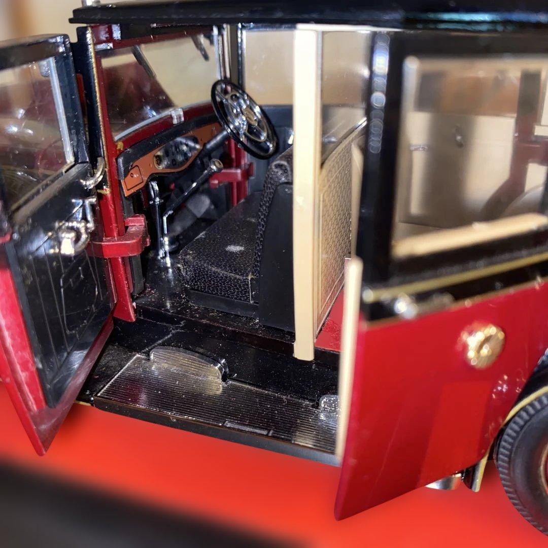 天皇御料車模型　1935年型メルセデス・ベンツ 770（グロッサー・メルセデス）