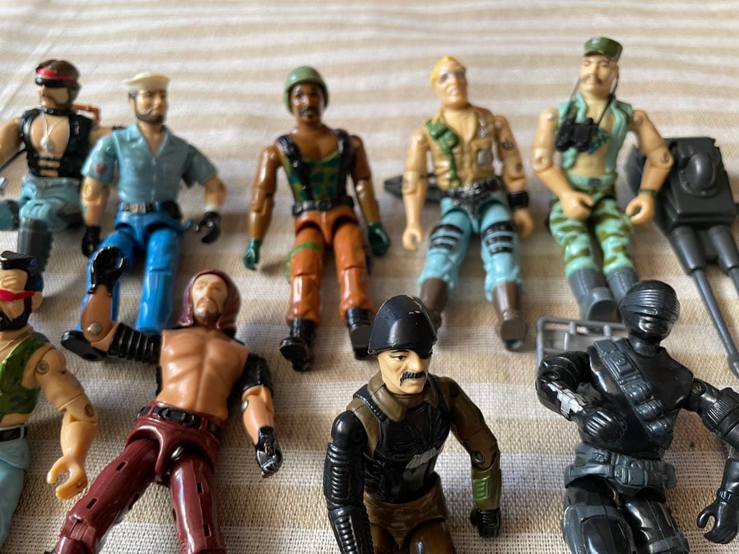 【G.I.ジョー】ミリタリーフィギュア 10体セット 武器付き