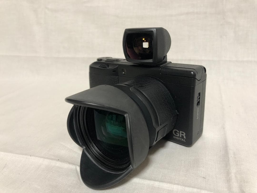 RICOH GR DIGITAL II＋初代1周年記念他 付属品多数