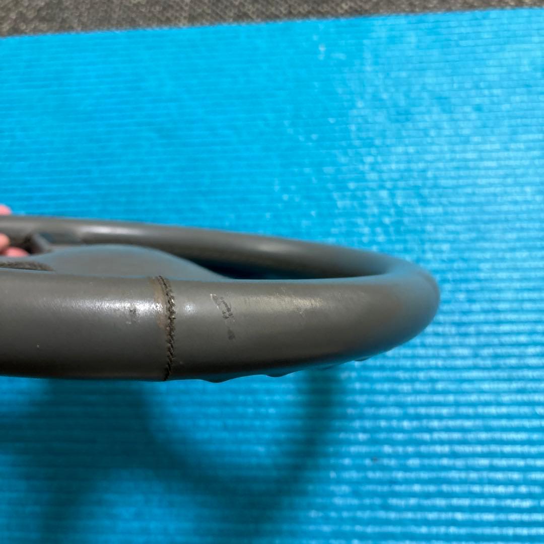 イタルボランテ　グレー ステアリングホイールとハンドルボス