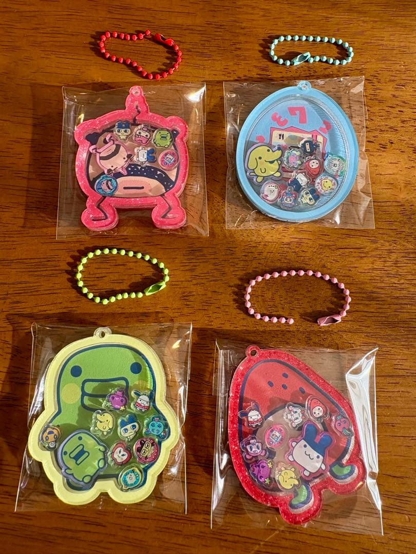 やあこ　（兄弟オソロたくさんあります）　たまごっちシャカシャカキーホルダー