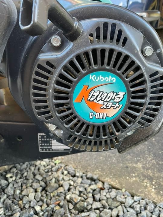 久保田農耕用トラクター（歩行型）