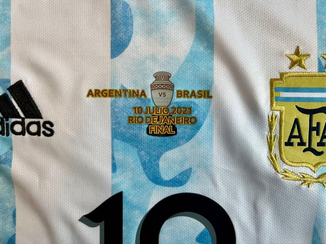 リオネル・メッシ 直筆サイン入り アルゼンチン代表 ユニフォーム