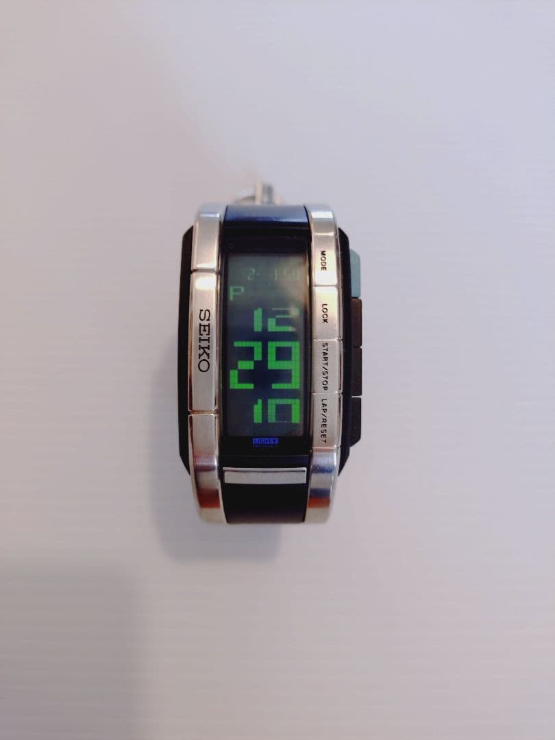 【希少】セイコー　ファイナルファンタジー　デジタルウォッチ　2001