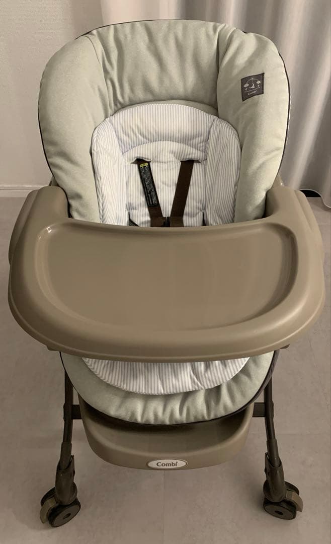 コンビ　スウィングベッド&チェア　ネムリラ