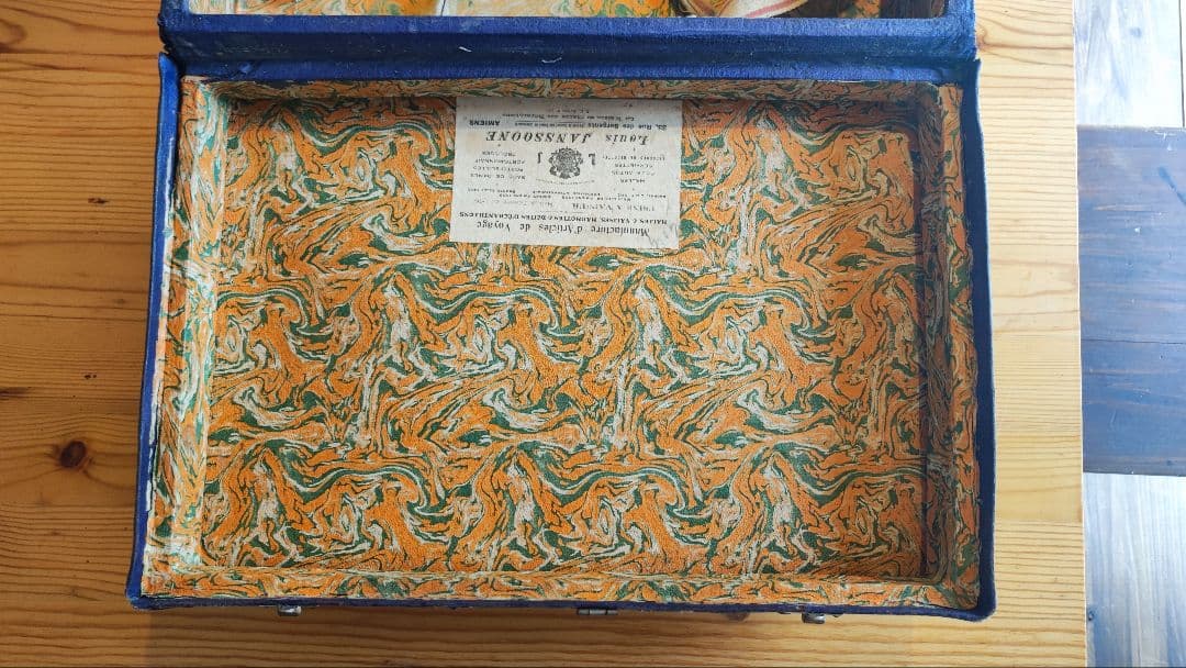 まみちゃん専用　LOUIS JANSSOONEアンティーク　トランク