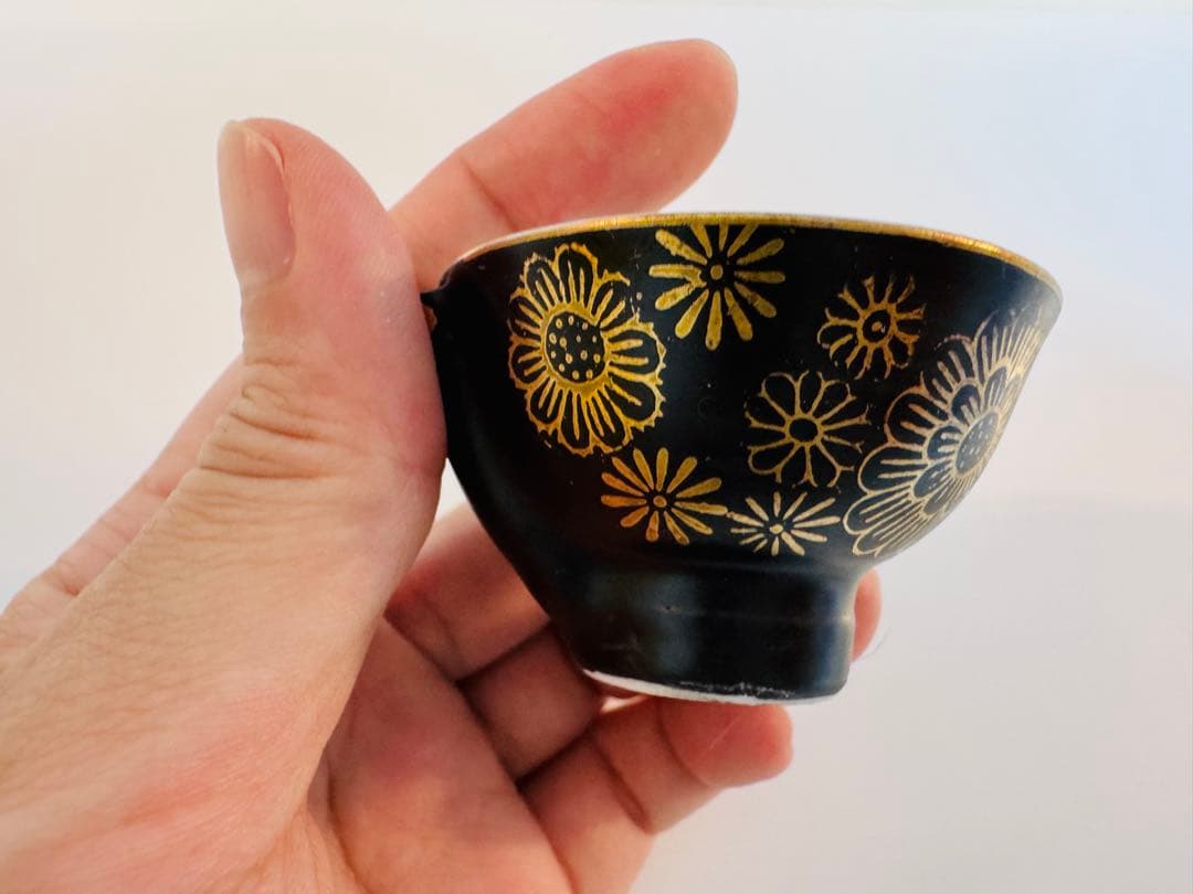 骨董　うぐいす盃　桜と菊