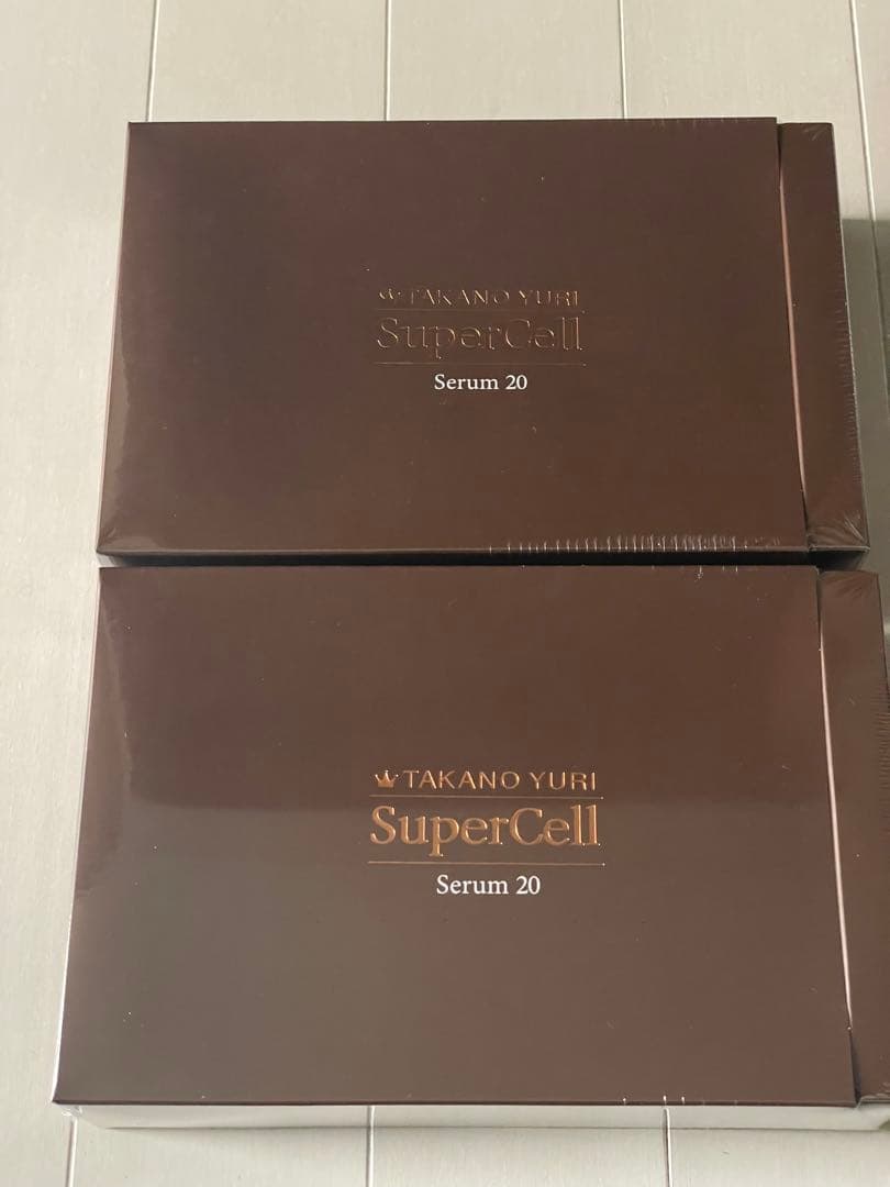 TAKANO YURI SuperCell Serum 20 30本入り2箱