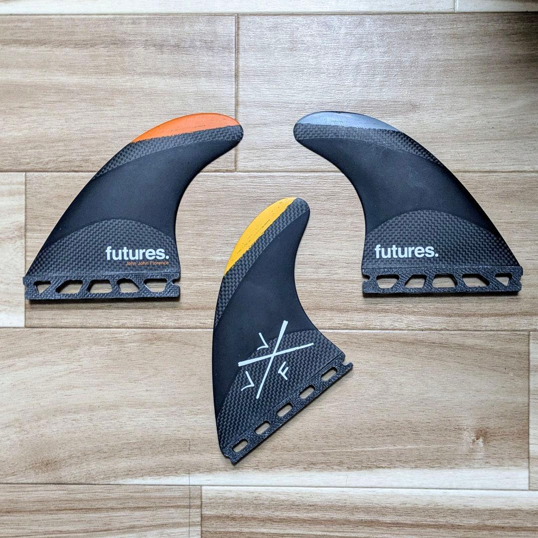 なーちん ジョンジョンフローレンス　シグネチャーフィン Mサイズ