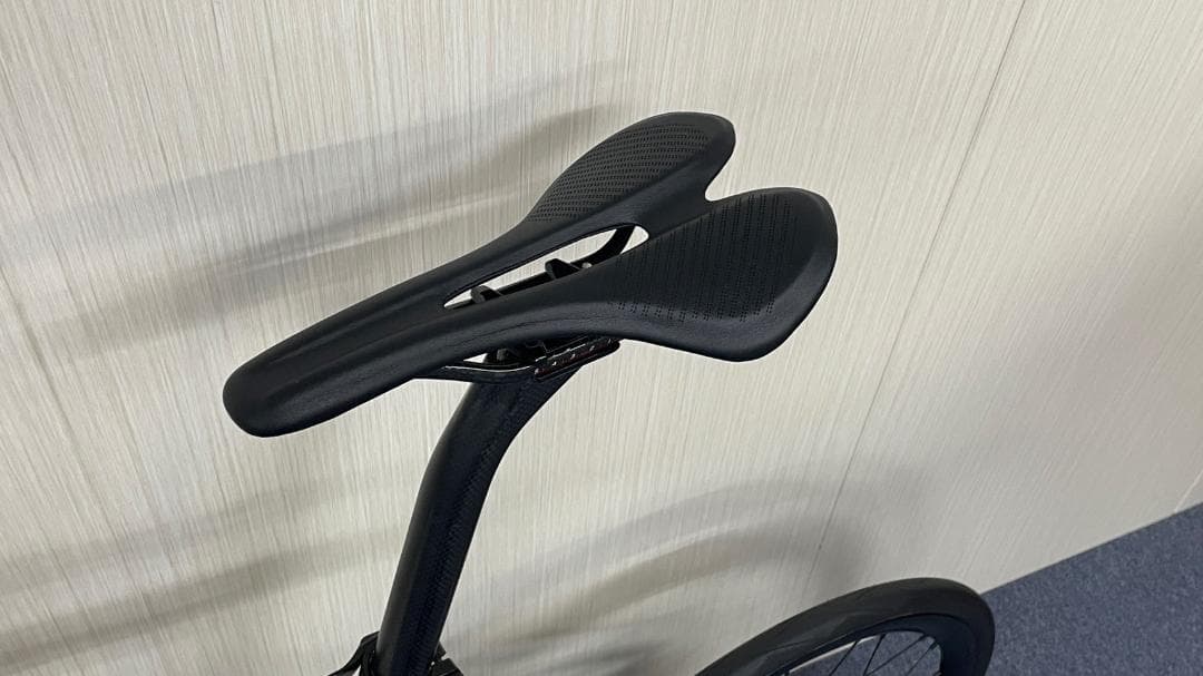 CARACLE-COZ 「カラクルコージー」限定色White　Lサイズ