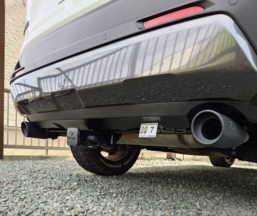 CURT RAV4　ヒッチメンバー