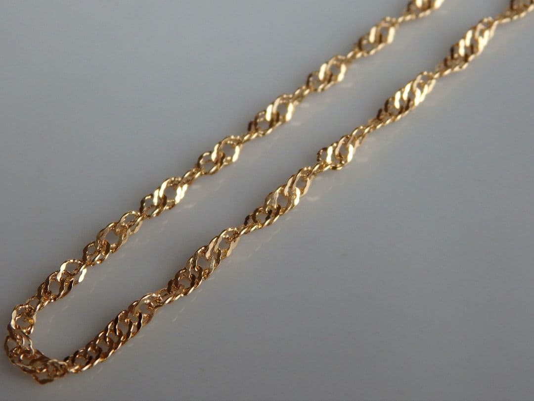 ponyo　k18ブレスレットアンクレット　スクリューチェーン　2.4㎜幅