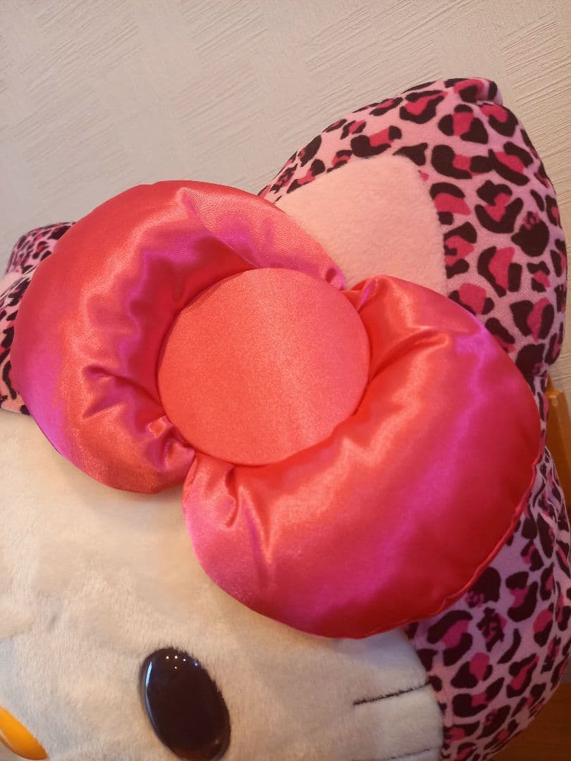 希少　ハローキティ　ぬいぐるみ　2008年　ヒョウ柄　ピンク　特大　2L　新品