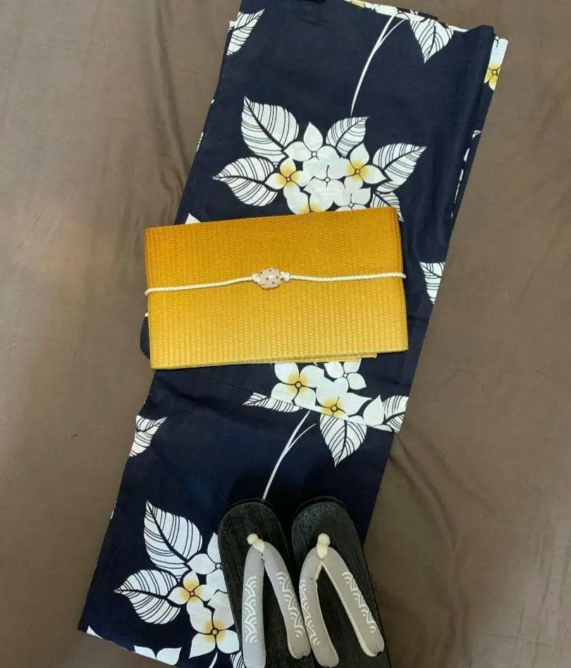 1枚目 画像 の帯と帯締め付き◆大人ゆかた◆品ある紫陽花（あじさい）紺浴衣◆