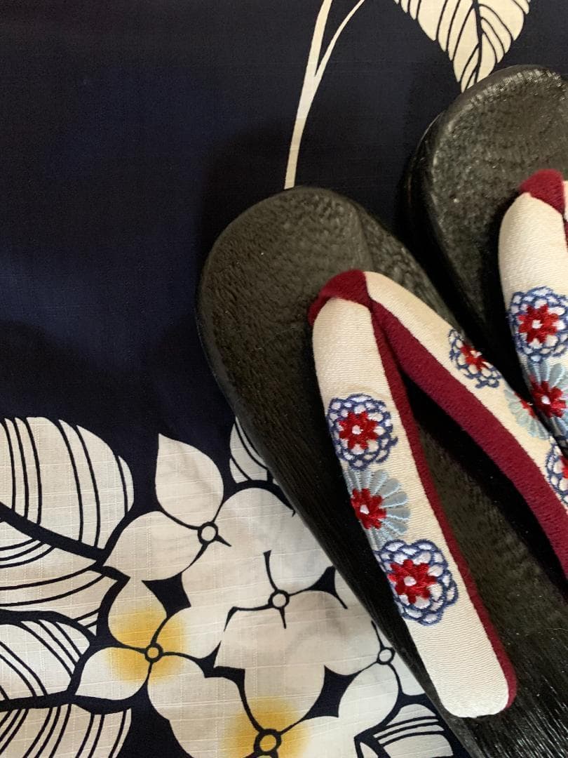 1枚目 画像 の帯と帯締め付き◆大人ゆかた◆品ある紫陽花（あじさい）紺浴衣◆