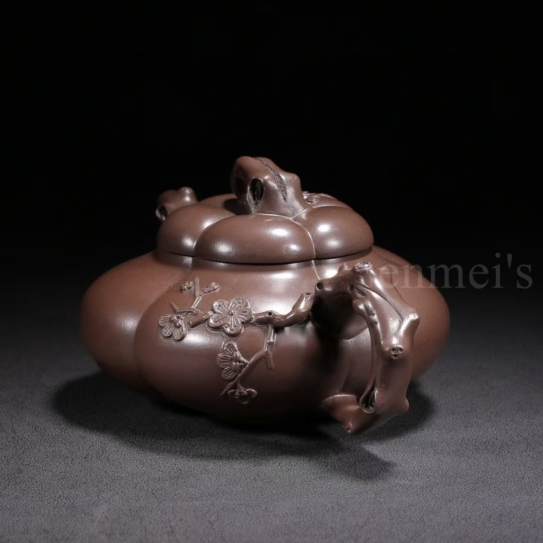 中国古美術・原鉱紫泥合梅紫砂壺・底款：馮桂林・紫砂壺・急須・茶壺・茶道具・置物