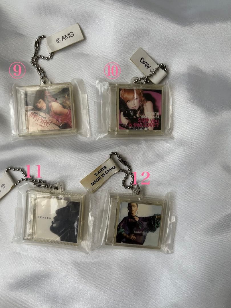 【Kazuto85さま専用】浜崎あゆみ CD ミニチュア キーホルダー ガチャ