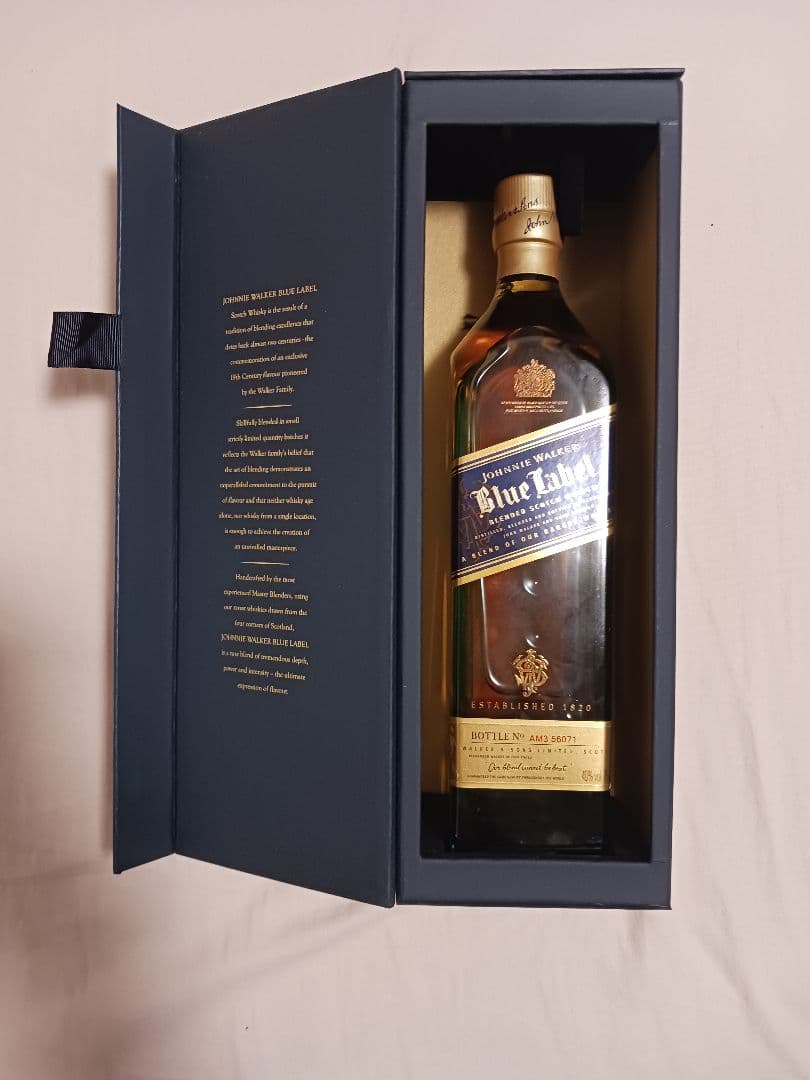 Johnnie Walker Blue Label 750ml 　未開栓