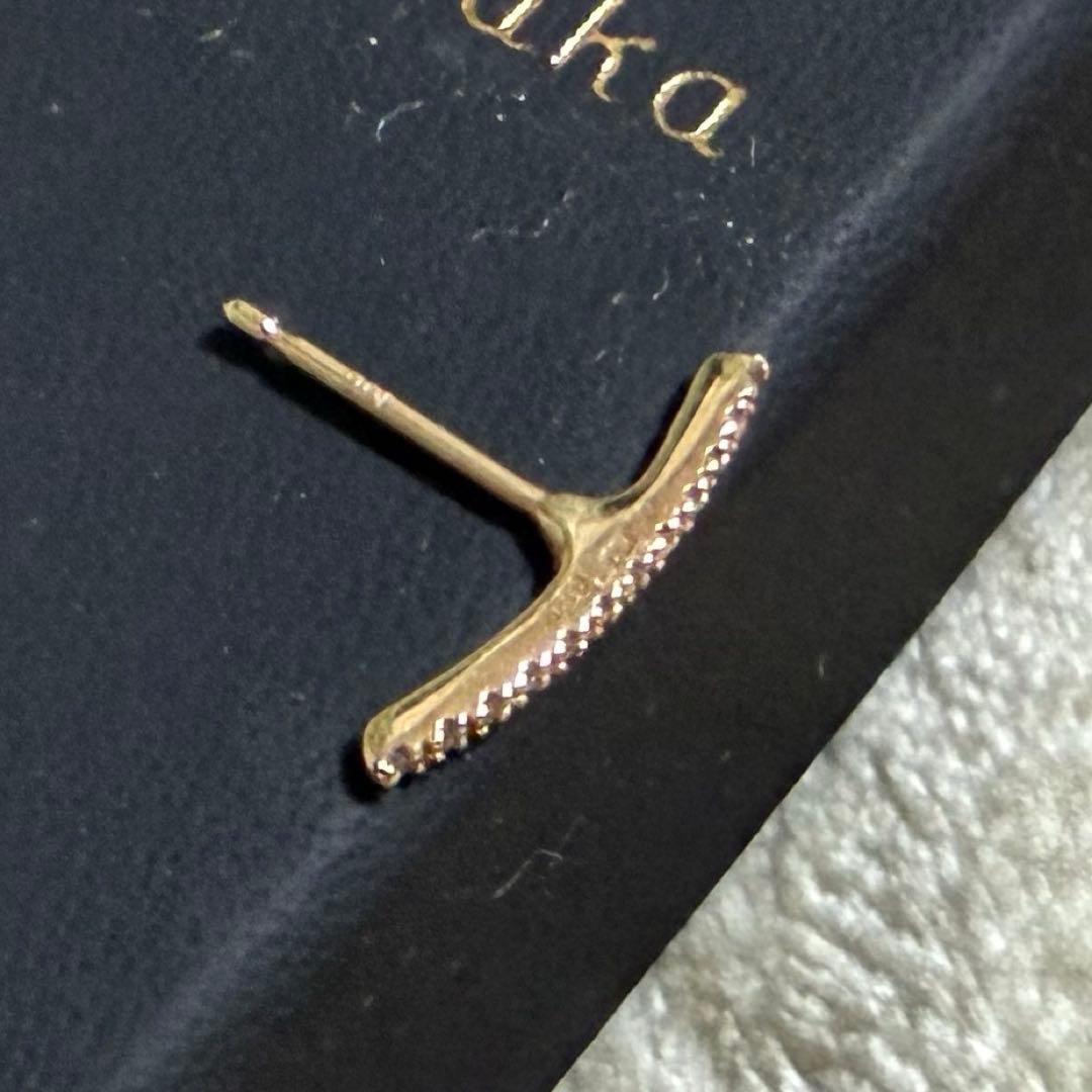 HIROTAKA ヒロタカ GOSSAMER ショートバー ダイヤモンド ピアス