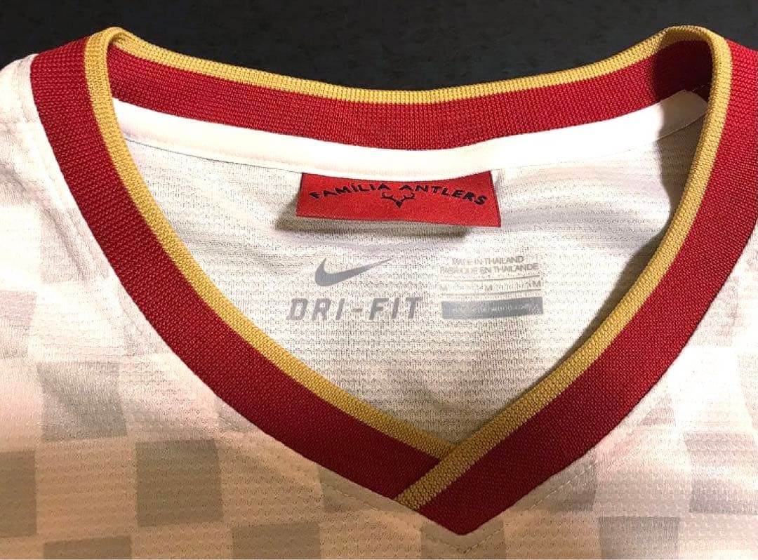 鹿島アントラーズ　柴崎岳　2014　ユニフォーム　サイン入り　グッズ　ストラップ