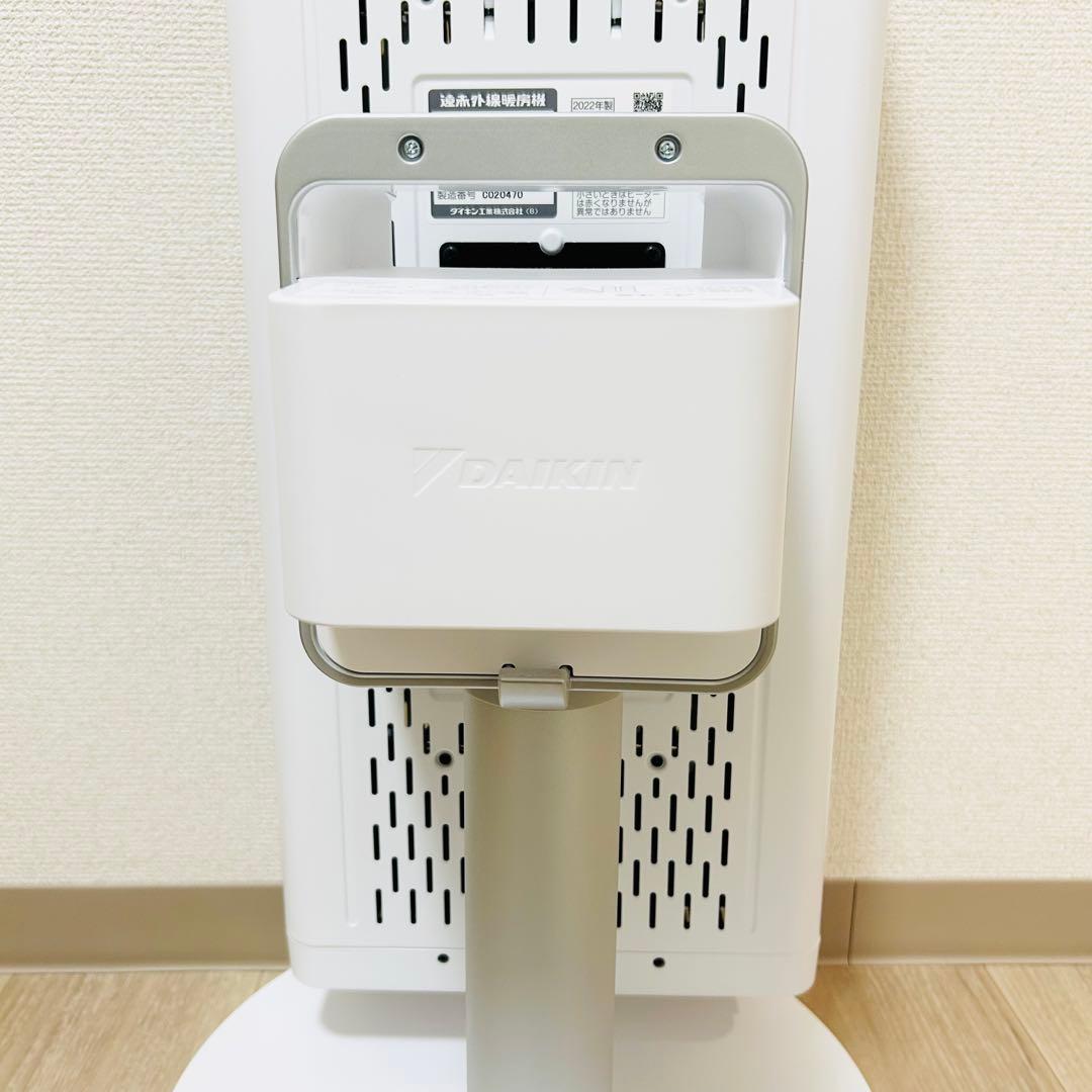 未使用級 DAIKIN ダイキン セラムヒート ERFT11ZS 速暖　遠赤外線