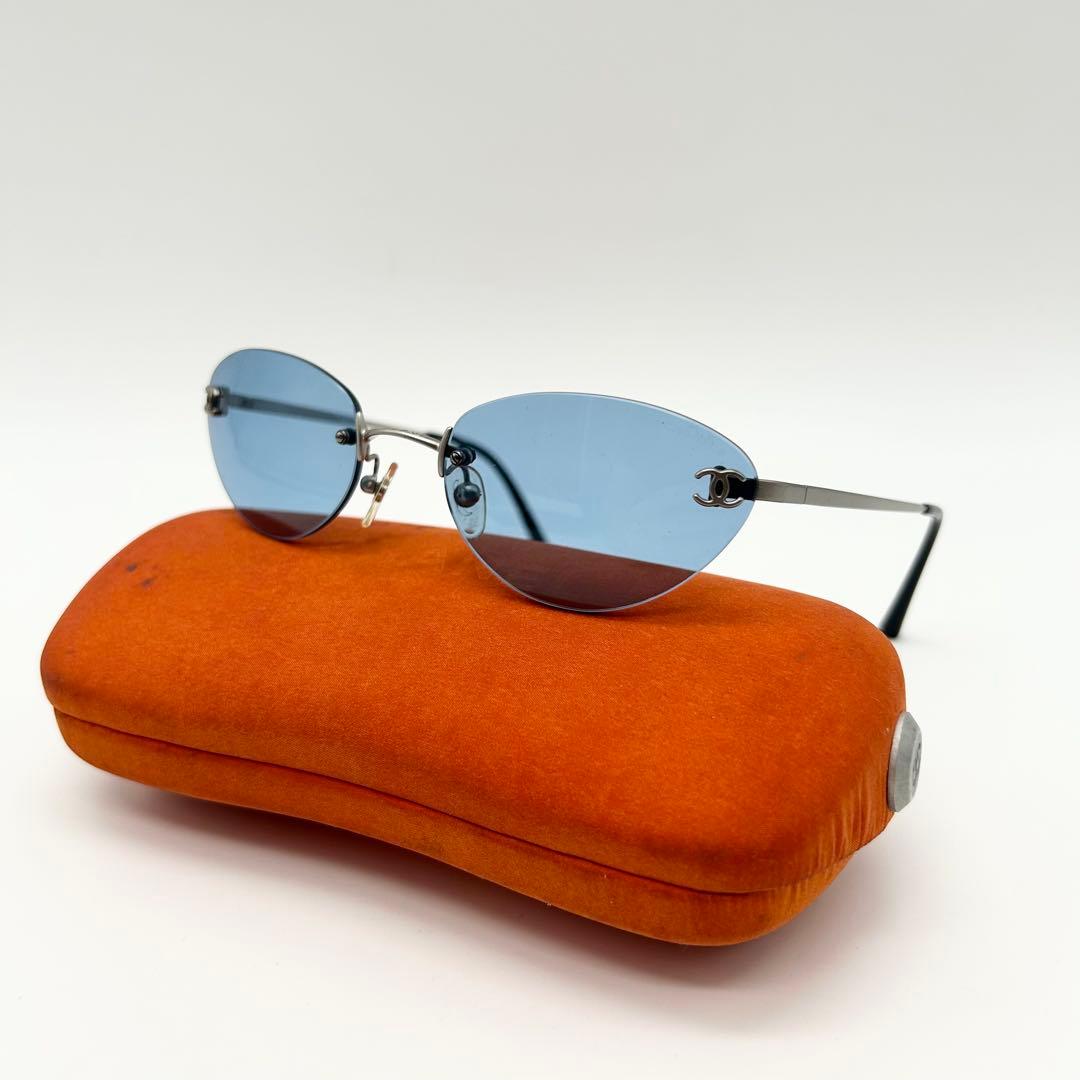 美品 CHANEL サングラス ココマーク リムレス ブルー 4003 ケース付