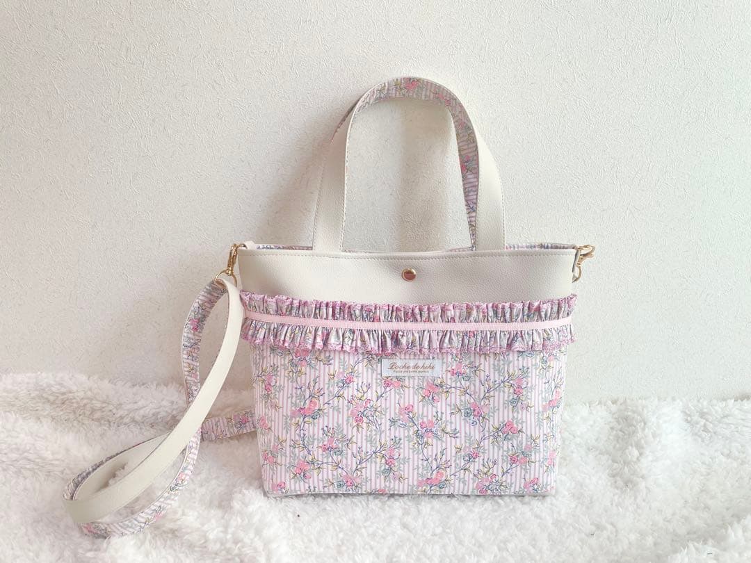 【koyuki18様】リバティ　ワインディングローゼ　 トートバッグM