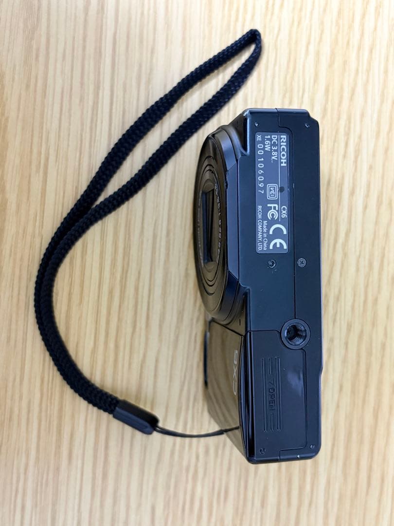 RICOH CX6 ブラック 【動作確認済】充電器・バッテリー付 コンデジ