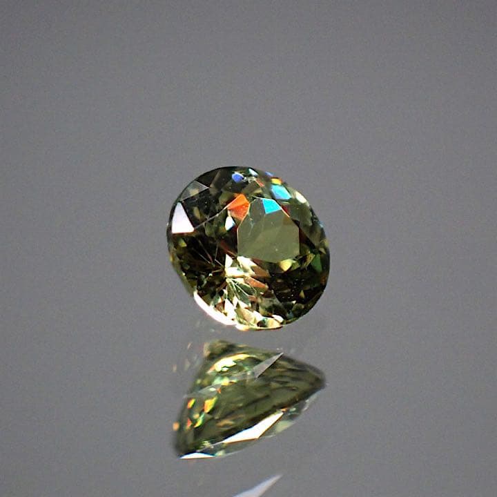 【ナミビア産】デマントイドガーネット