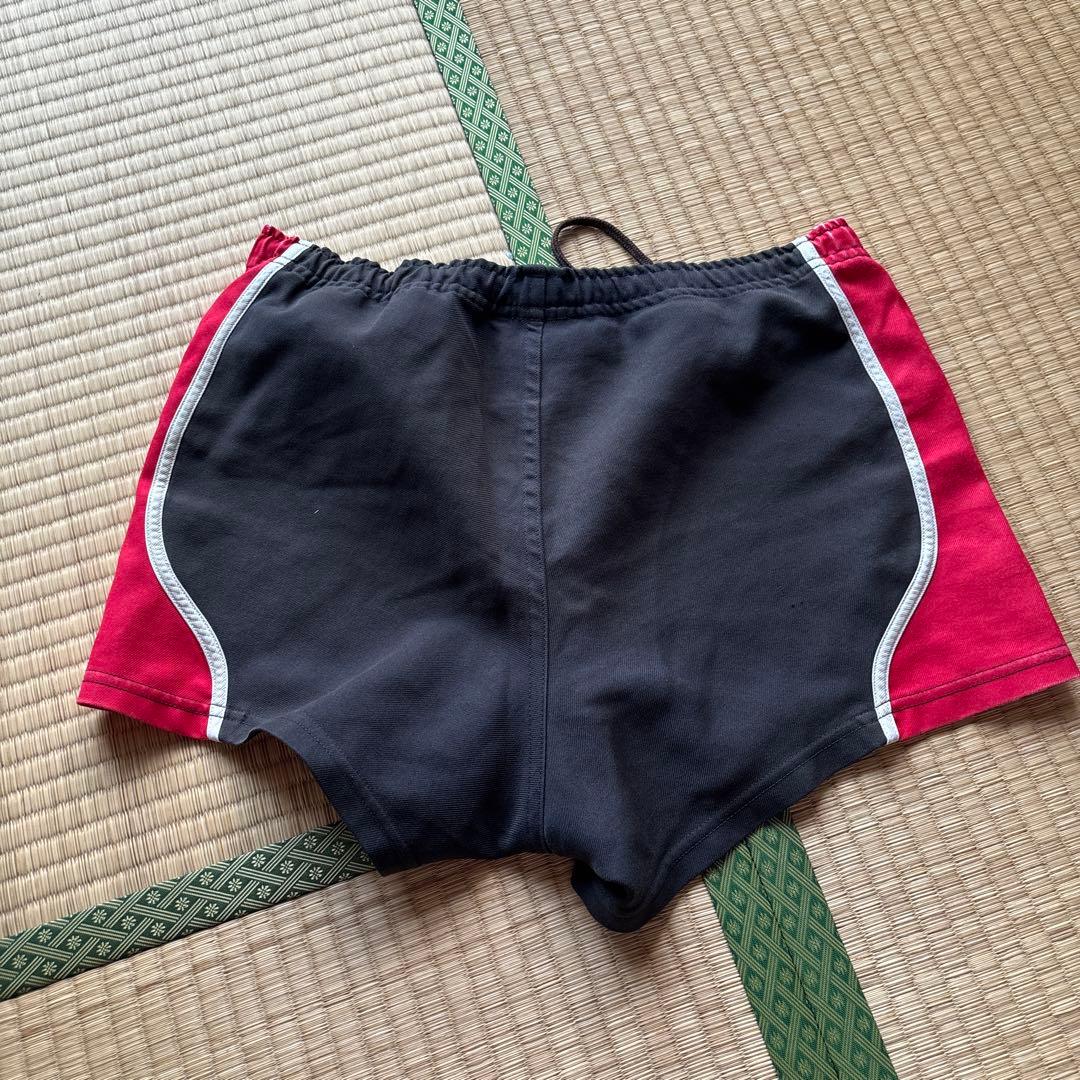 ラグビーセット売り（肩パット、短パン、ユニフォーム、ソックス、ヤッケ、ヘッキャ）