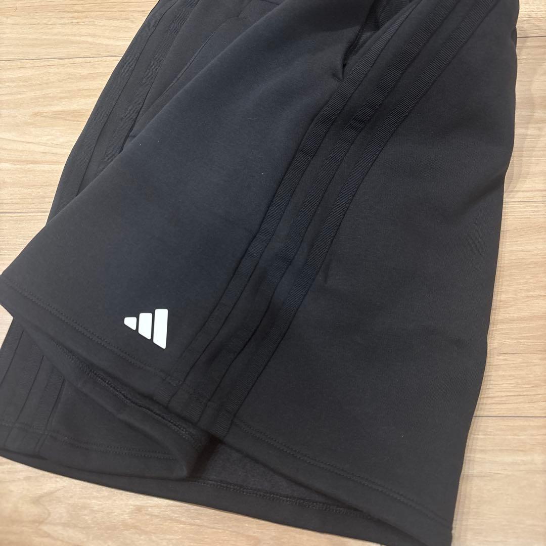 新品タグ付アディダス セットアップ トラックジャケット＆スコート 黒 L